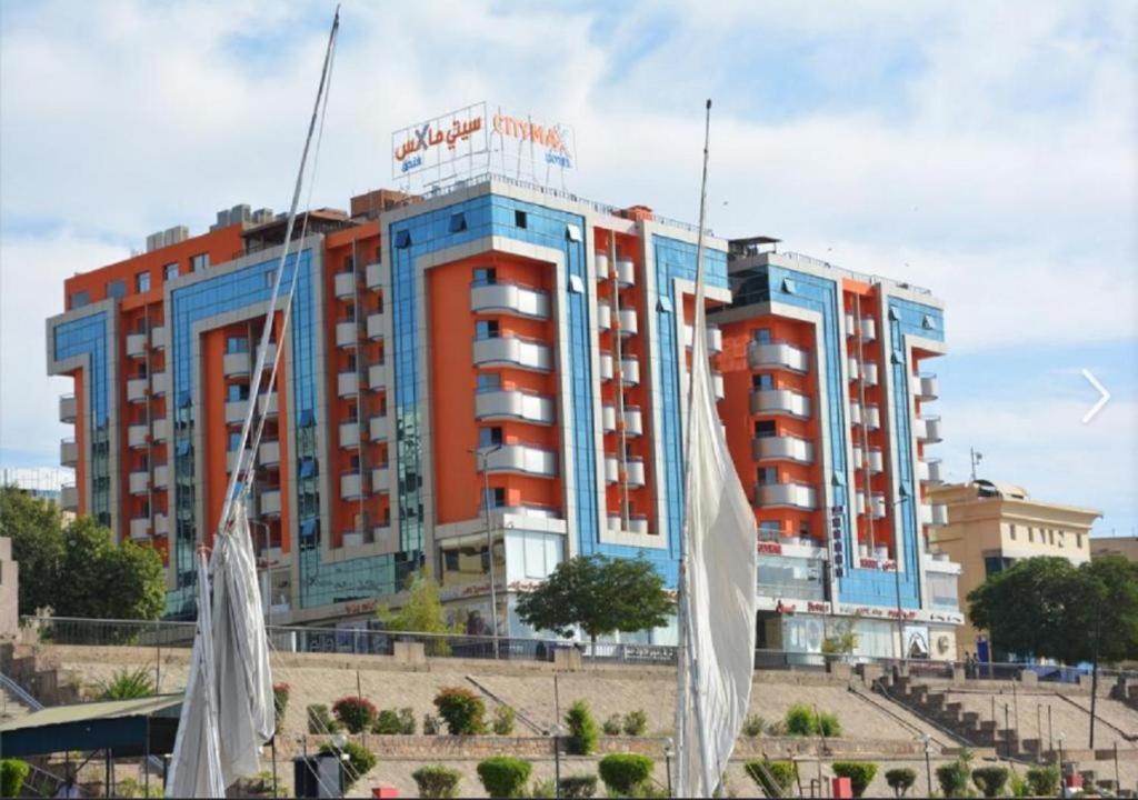 Aswan Plaza - Share Apartment Zewnętrze zdjęcie